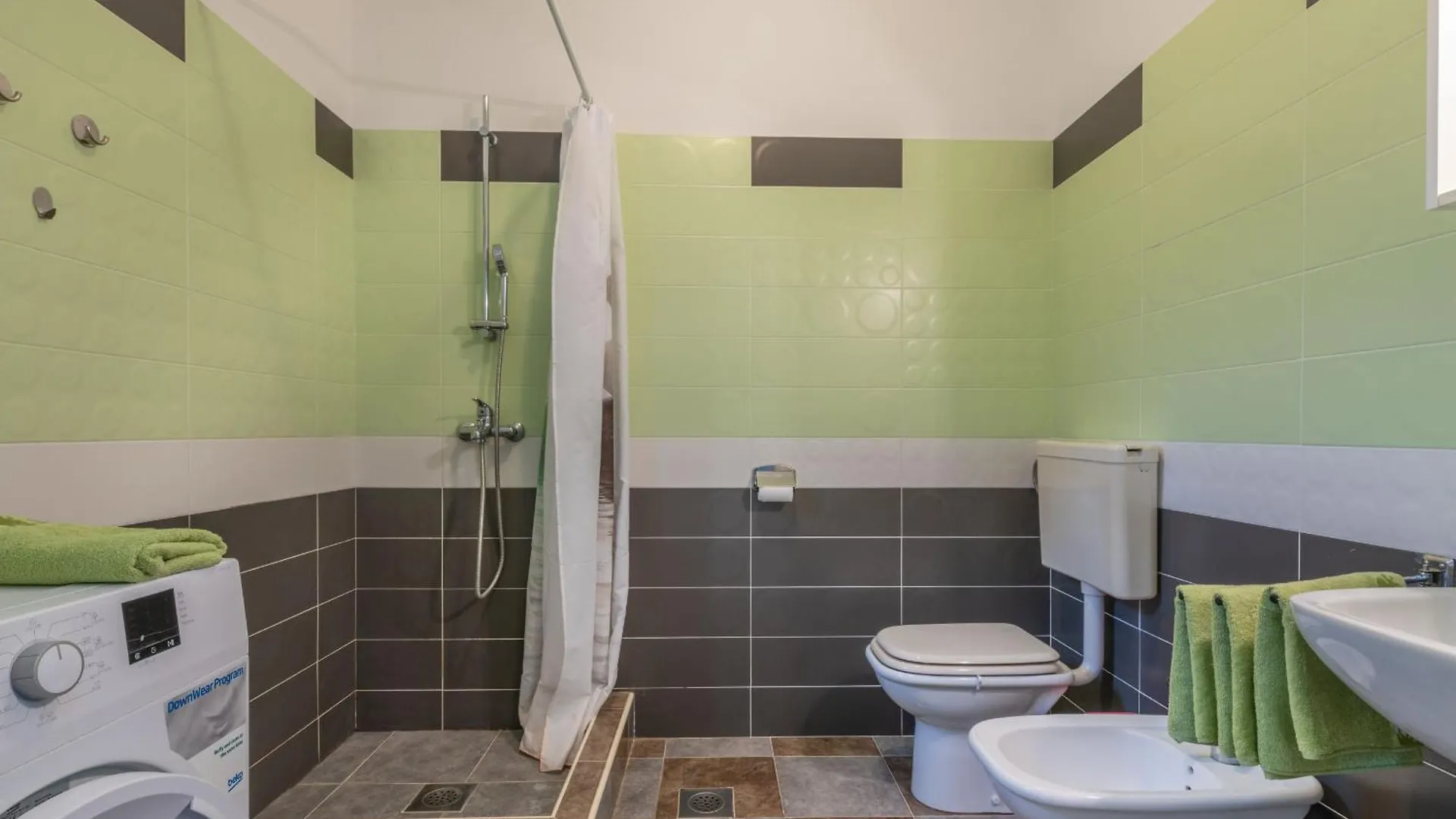 Relaxing Garden Apartments Labin - Indira 0*, Labin (Istria)