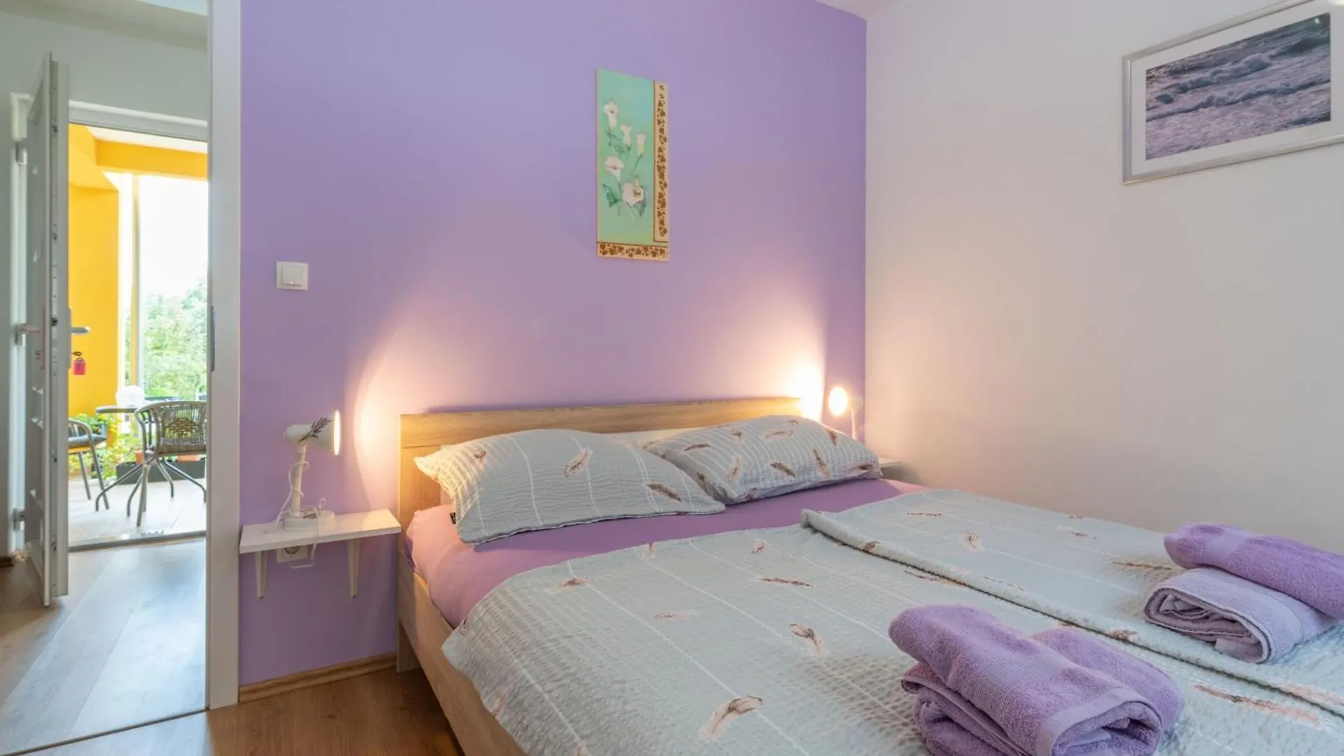 Relaxing Garden Apartments Labin - Indira