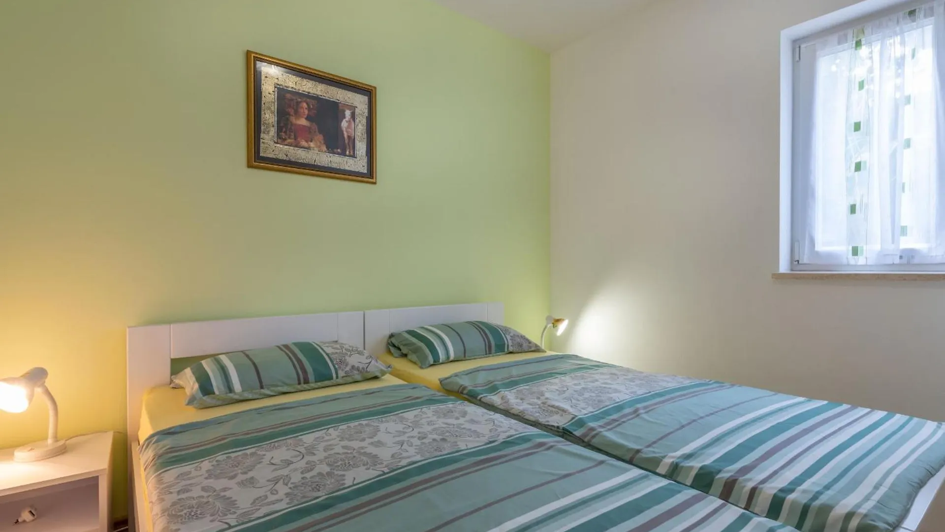 Relaxing Garden Apartments Labin - Indira 0*, Labin (Istria) Croatia