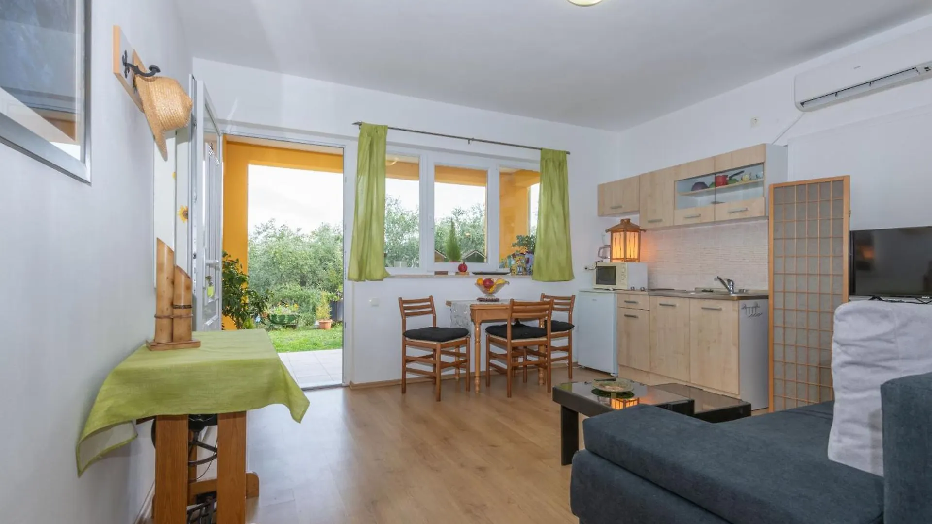 Relaxing Garden Apartments Labin - Indira  Labin (Istria)